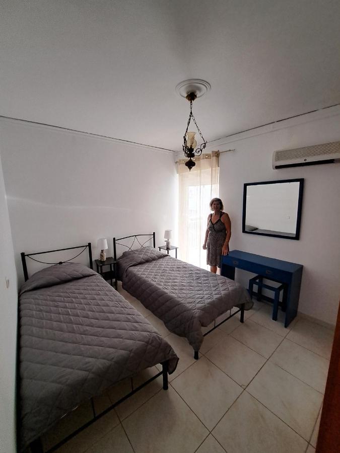 依克希亚Periklis House公寓 外观 照片